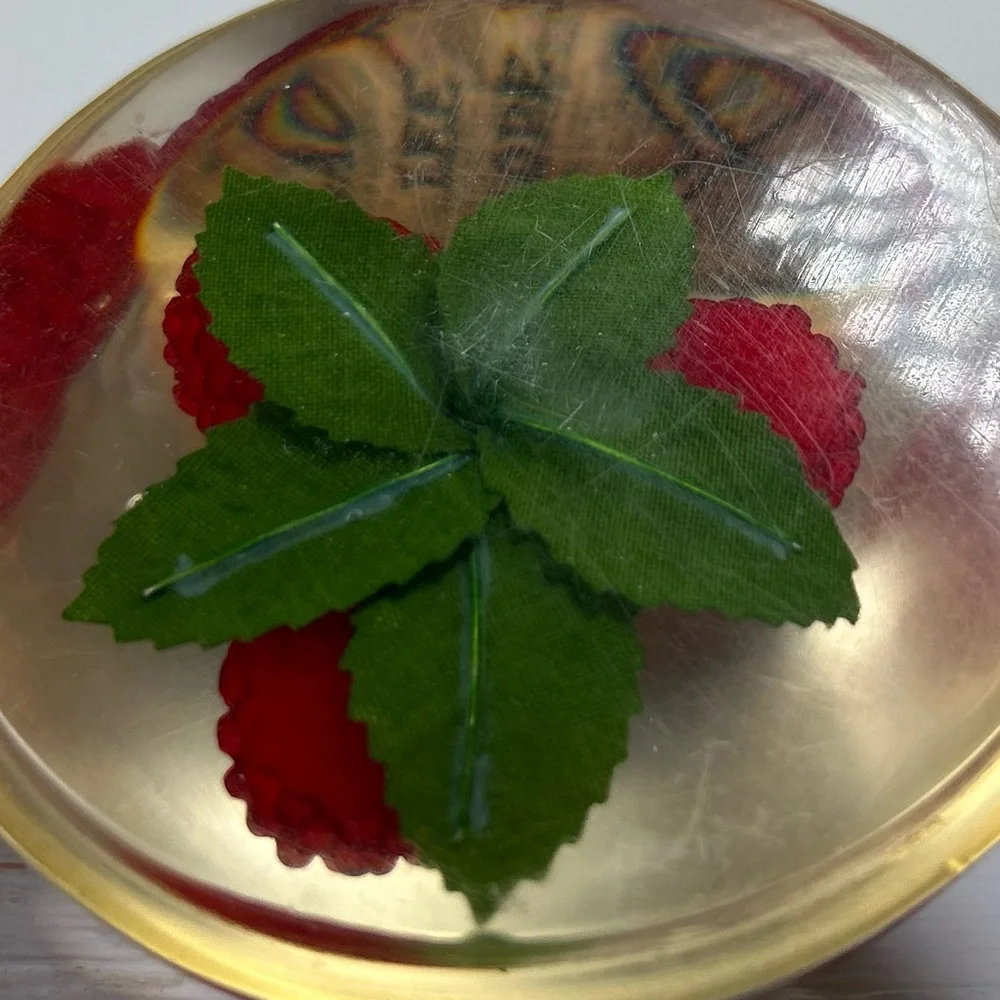 Red Raspberry Paperweight - Picture 5 of 12